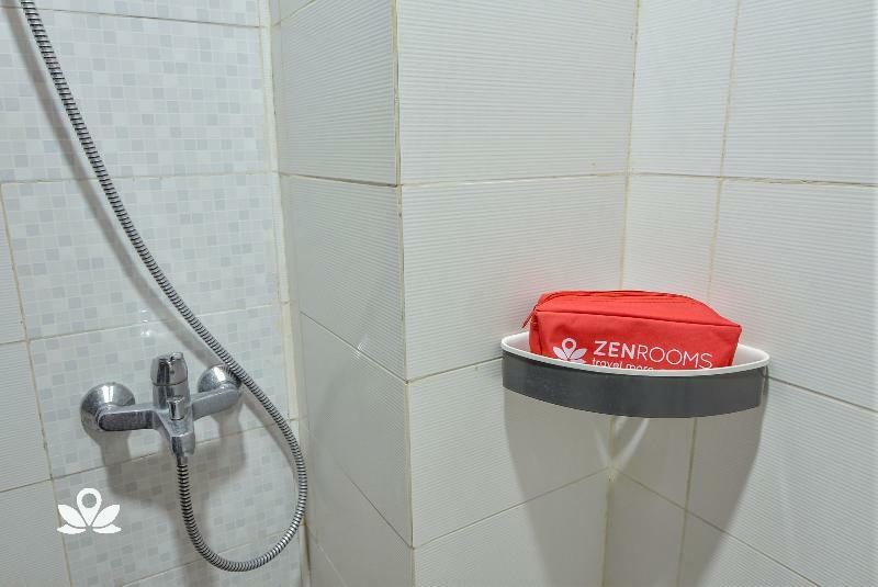 Klinpod Hotel Dżakarta Zewnętrze zdjęcie